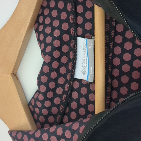 Columbia Vest Women's XL Fleece Black Gorpcore Outdoor Pockets Omni Heat - Picture 6 of 9